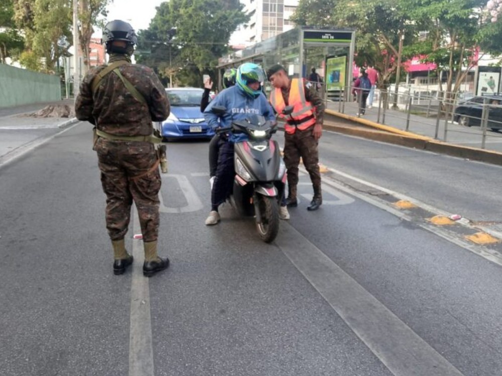 Ejército activa el Plan Semáforo Seguro