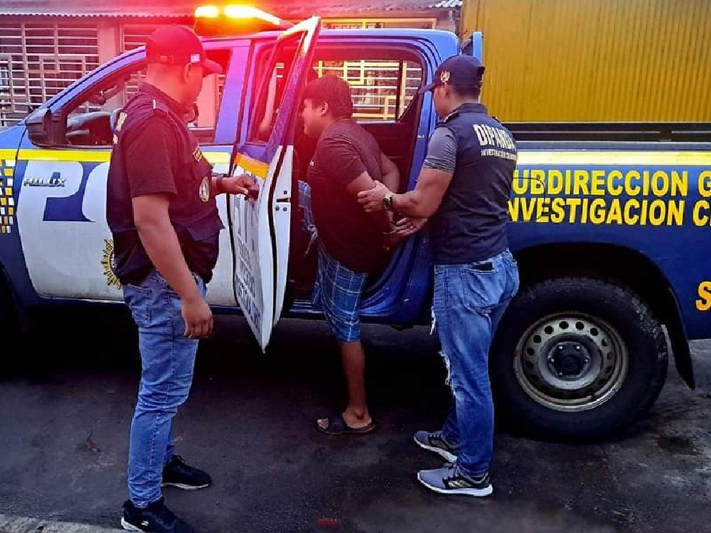 “El Zorro”, acusado de extorsión, es capturado en Champerico