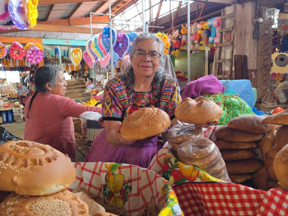 Elaboración y venta de Shecas, una tradición que se mantiene viva en San Pedro Sacatepéquez