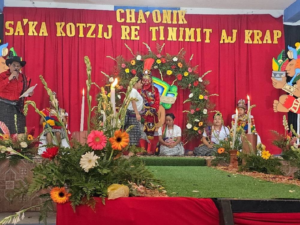 Eligen Princesa Maya en San Gabriel Suchitepéquez