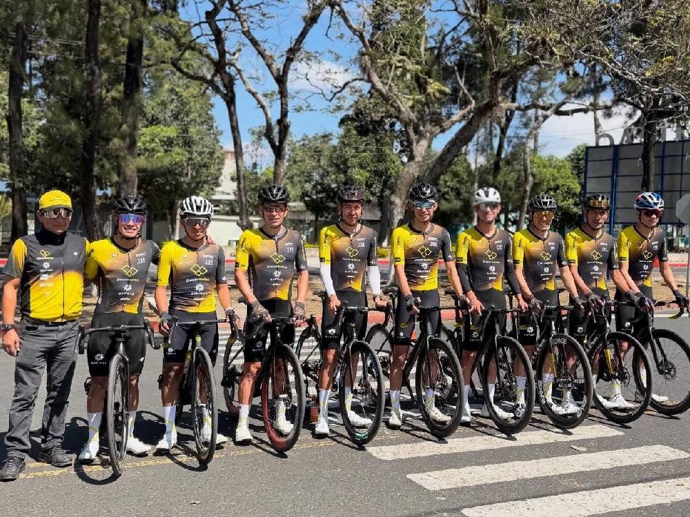 Equipo Decorabaños competirá en New York en el Tour Por la Paz