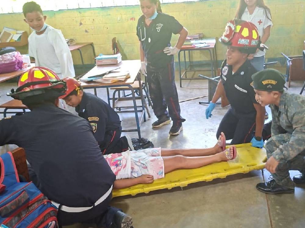 Escuela de Plan de la Gloria fortalece la cultura de prevención con segundo simulacro de evacuación en Nuevo Progreso, San Marcos