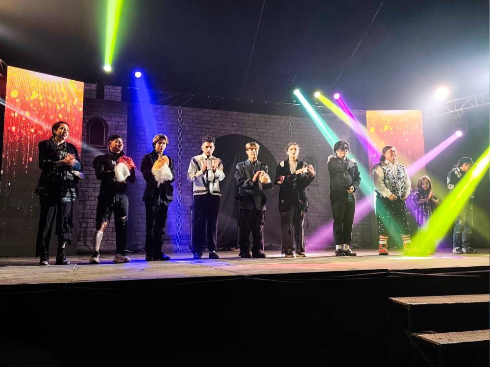 Espectáculo innovador llega a La Carpa Musical con homenaje a Michael Jackson y sorprendentes actos