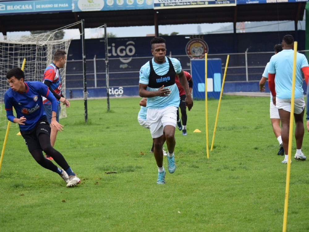 Estos serán los juegos amistosos que tendrá Xelajú en la pretemporada