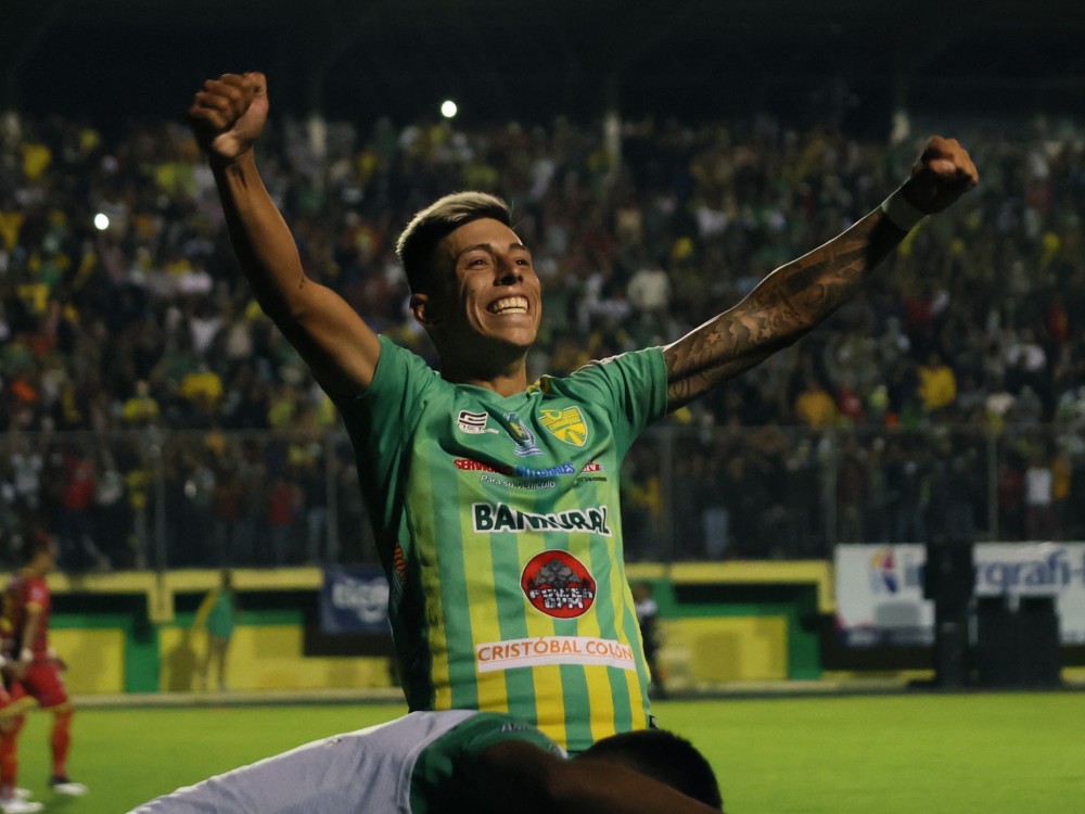 “Estoy feliz de quedarme, el cariño de la afición de Huehue es enorme”, Paolo Dantaz