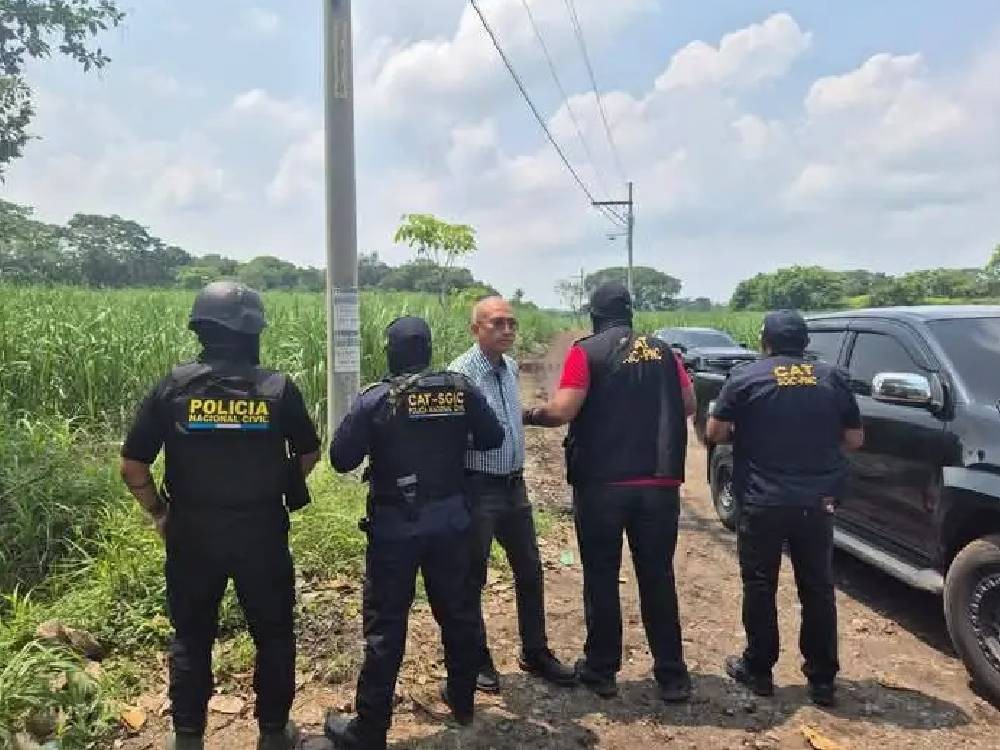 Ex alcalde de Santa Lucía Cotzumalguapa, señalado de narcotráfico, es extraditado 