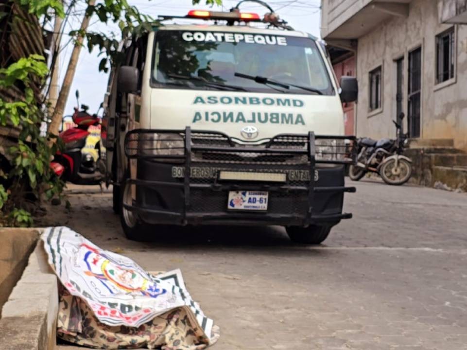 Fallece reconocido fotógrafo en Coatepeque