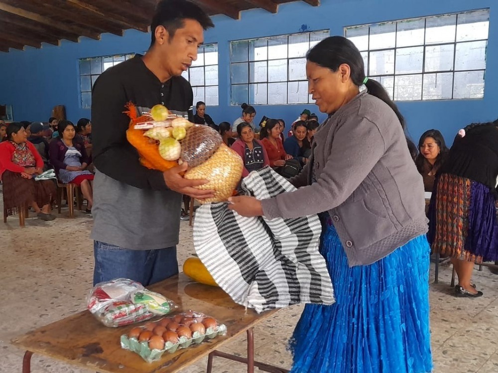 Finaliza cuarta entrega de alimentos en San Marcos