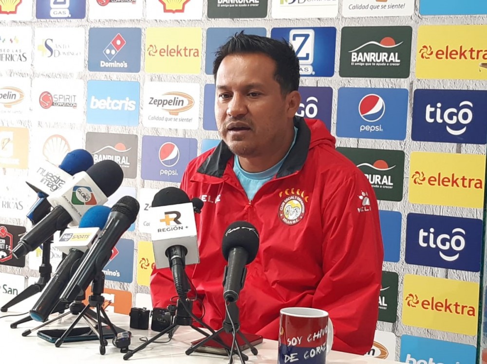 "Ganar con un equipo departamental que no tiene la inversión de otros es más meritorio" Amarini Villatoro, lanza mensajes a su rival de turno