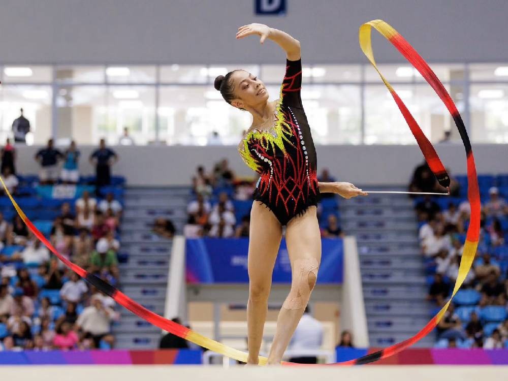 Gimnasta quetzalteca logra una destacada actuación en los Centroamericanos y del Caribe