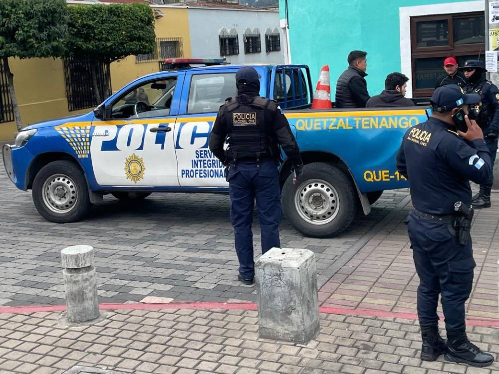 Gobernación de Quetzaltenango solicita refuerzo de 400 agentes tras graduación de nueva promoción de la PNC