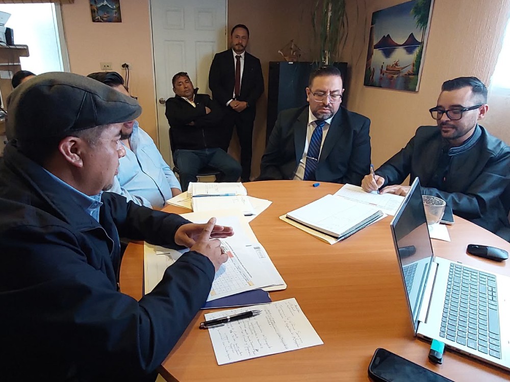 Gobernador de Totonicapán reconoce baja ejecución presupuestaria y atribuye retrasos a falta de personal