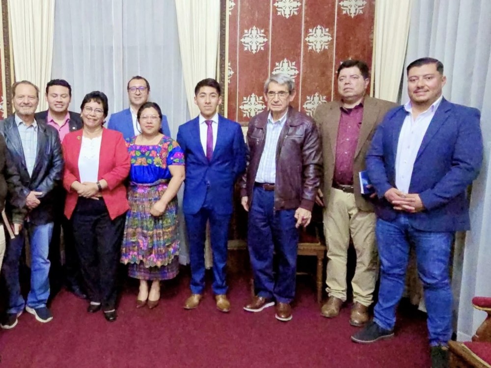 Gobernadora se reúne con empresarios para abordar temas de seguridad en Quetzaltenango