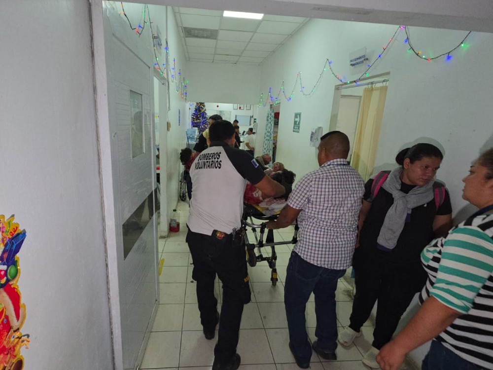 Grave accidente en el Cruce de Samayac deja a joven motorista herido de gravedad