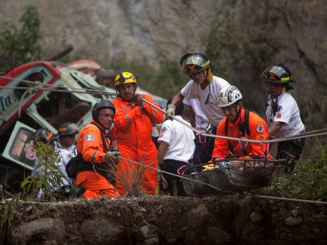 Guatemala dedica cada 16 de agosto a los Bomberos Voluntarios