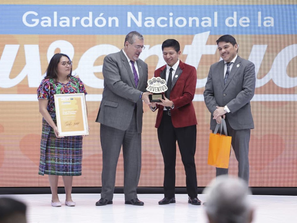 Guatemala es de las y los jóvenes: Arévalo en el Día de la Juventud