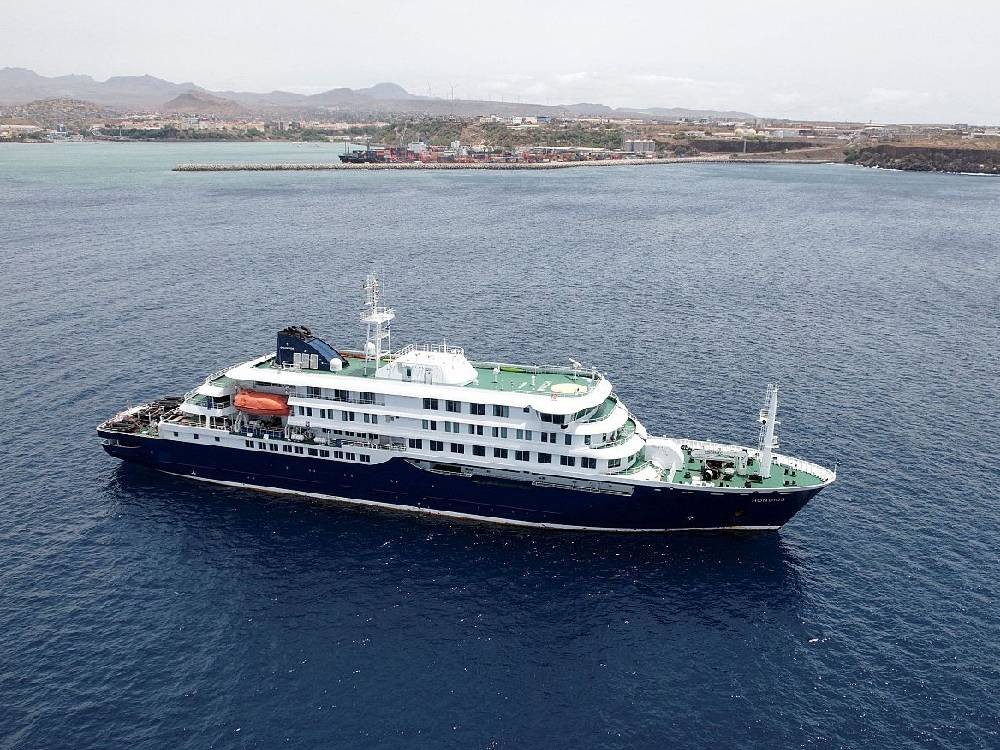 Guatemalteco que desembarcó del crucero afectado por hantavirus se reporta en buen estado de salud