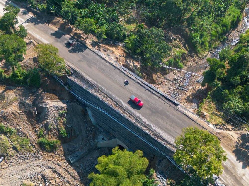 Habilitan paso vehicular en el kilómetro 189 de la ruta Cito-180