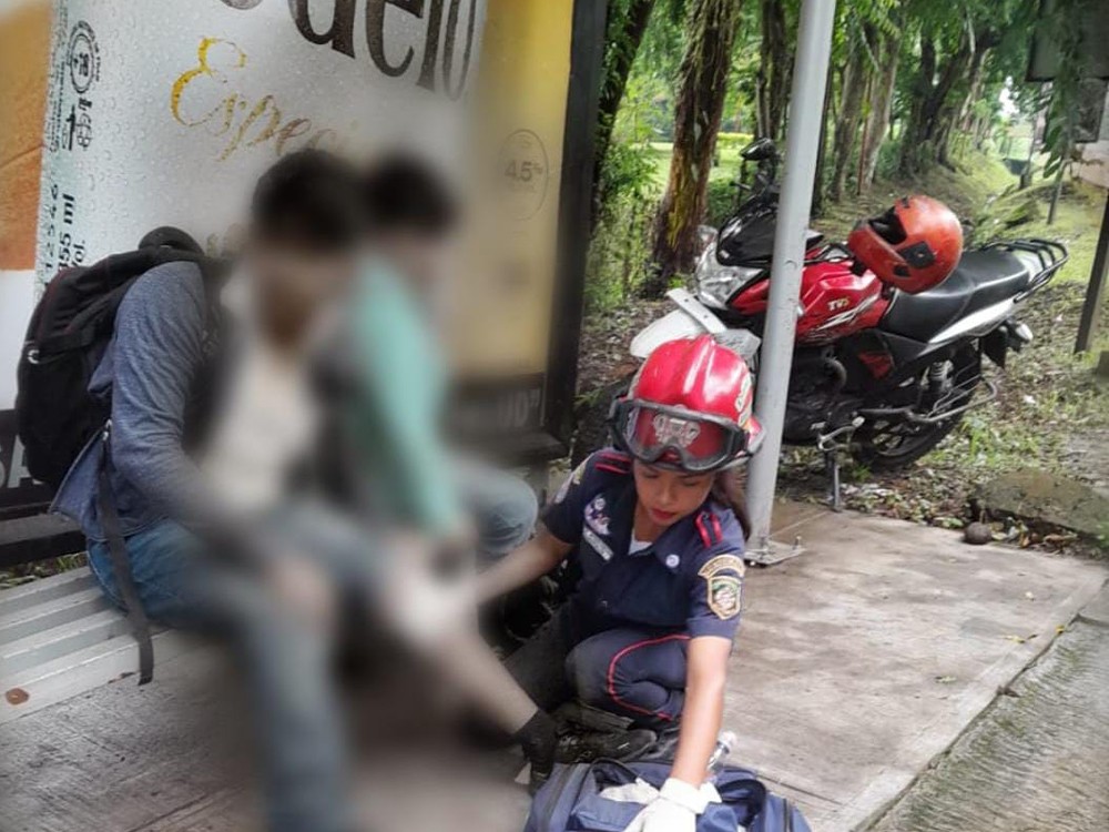 Hermanos resultaron heridos en hecho de tránsito 