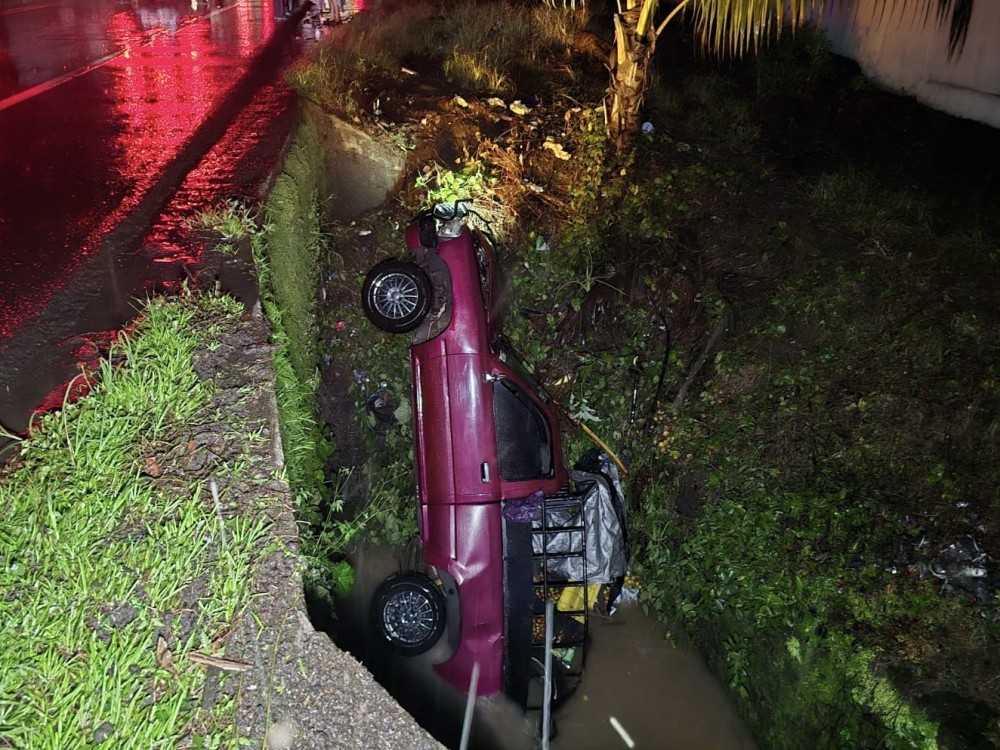 Hermanos se salvan de morir en accidente de tránsito 