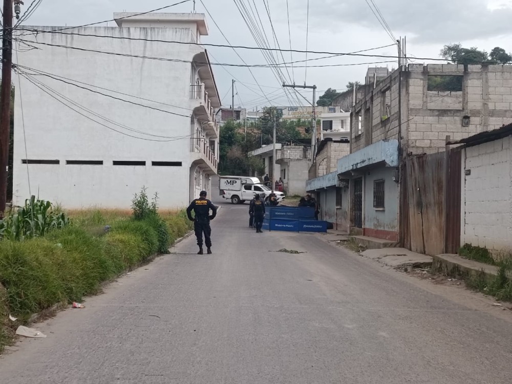 Hombre encontrado sin vida en Chiquilajá, Quetzaltenango, no pudo ser identificado
