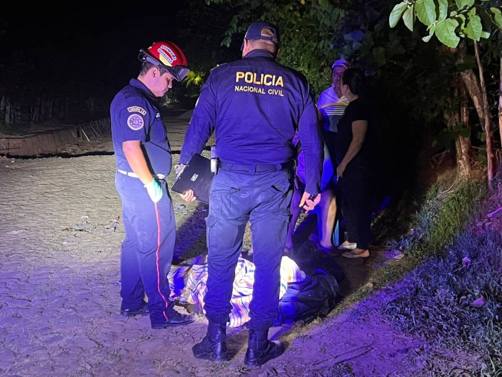 Hombre es asesinado a balazos cuando se dirigía a su trabajo 