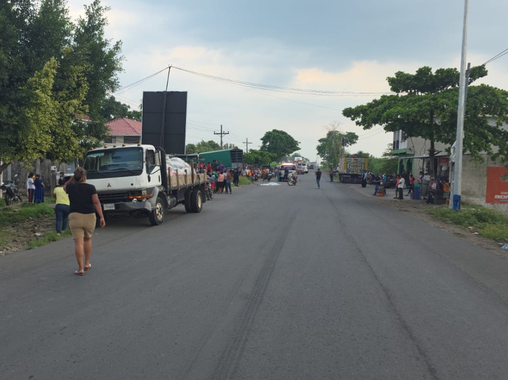 Hombre fallece atropellado en el kilómetro 173.5 en Cuyotenango