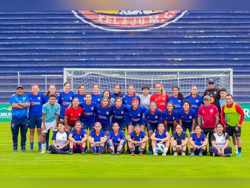 Hoy festejan al fútbol femenino 