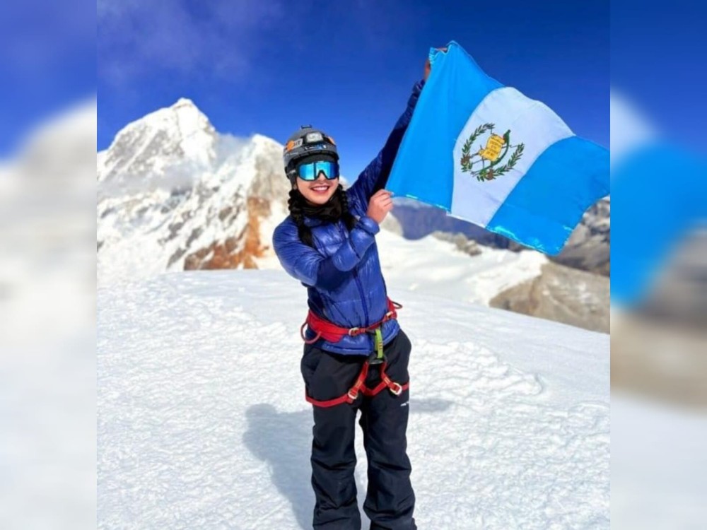 Huehueteca hace historia y sigue conquistando las cimas del mundo