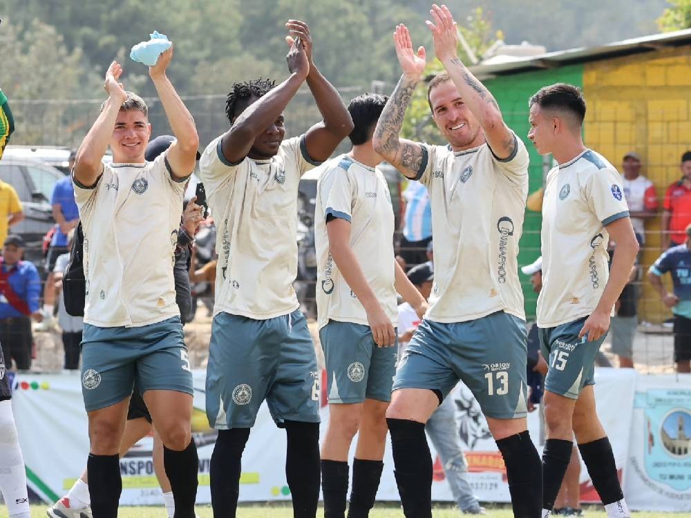 Huehuetecos gana de visita para adueñarse del liderato 