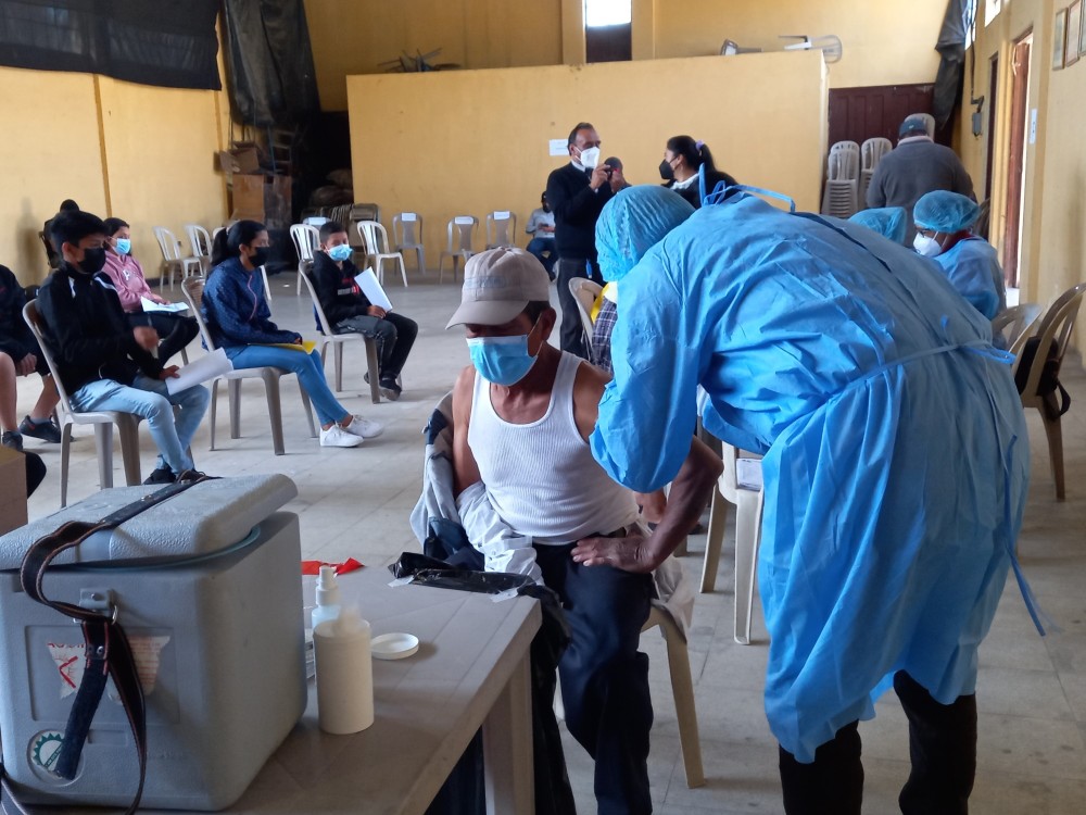 HUEHUETENANGO: cuatro municipios superan el 5 0% de pobladores vacunados contra el Covid-19