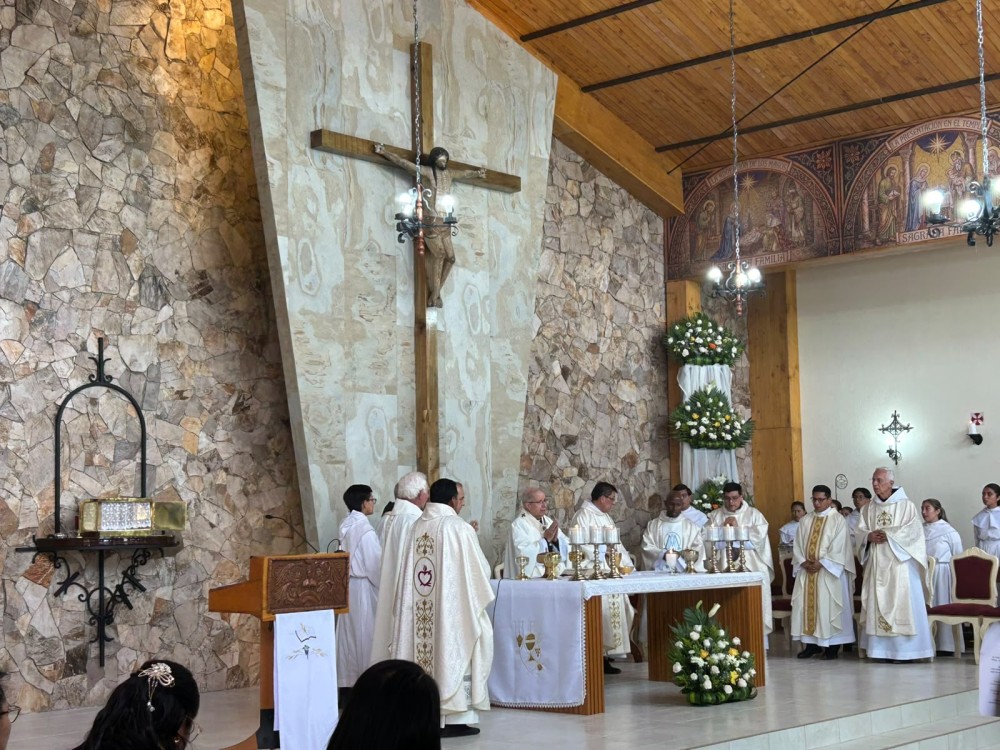IInauguran trabajos de mejoramiento de la Parroquia Sagrada Familia en Quetzaltenango