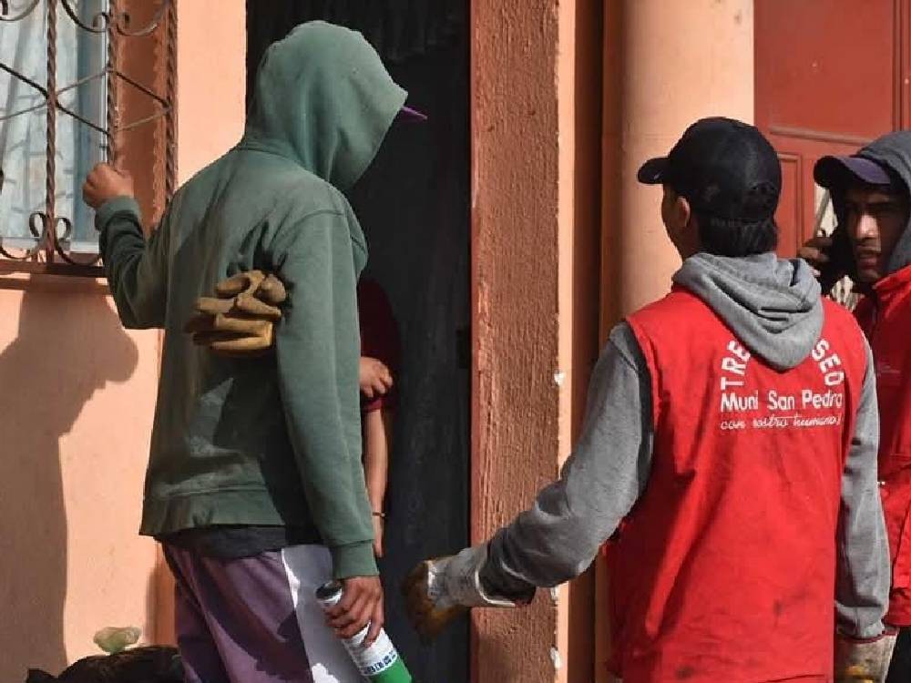 Implementan plan para verificar que usuarios del servicio de recolección de basura estén al día y legalmente inscritos