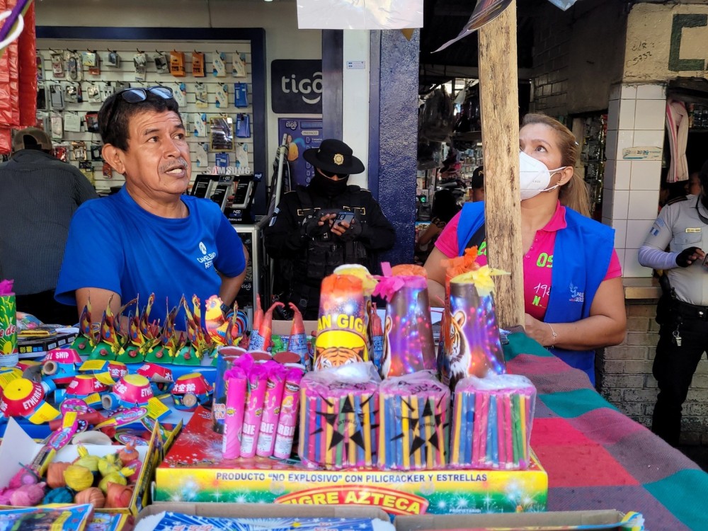 Implementarán seguridad privada en mercado de Mazatenango para evitar hechos delictivos