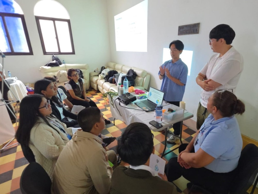 Impulsan formación científica en Mazatenango con la participación de jóvenes profesionales de Taiwán