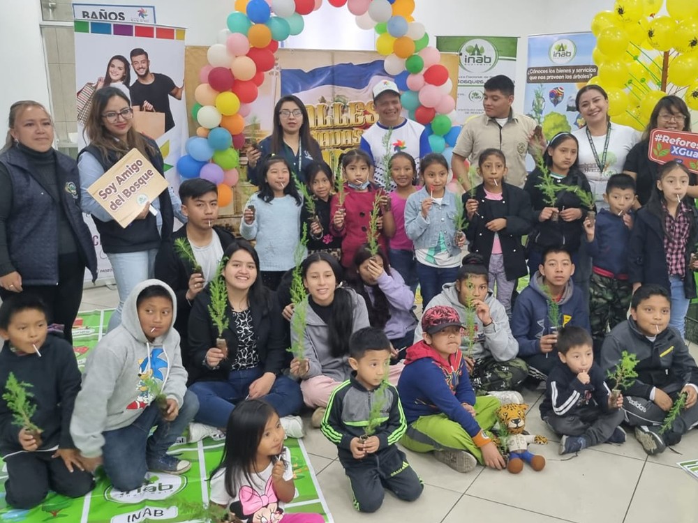 Inab promueve actividades de conciencia forestal con niños del departamento  