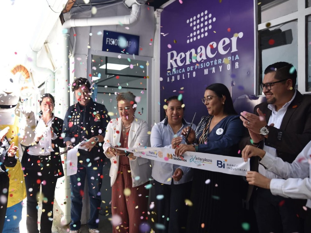 Inauguran clínica de fisioterapia “Renacer” para el adulto mayor 