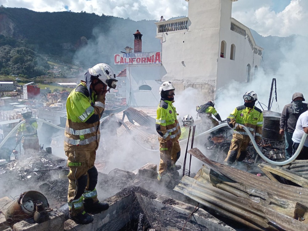 Incendio en centro de Soloma, Huehuetenango alerta a vecinos