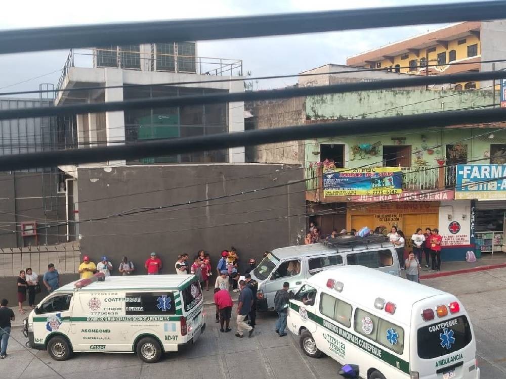 Incidente armado provoca pánico y crisis nerviosa entre pasajeros de microbús urbano