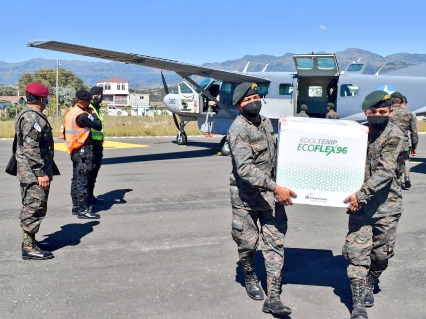 Inicia suministro de vacuna de refuerzo en Huehuetenango