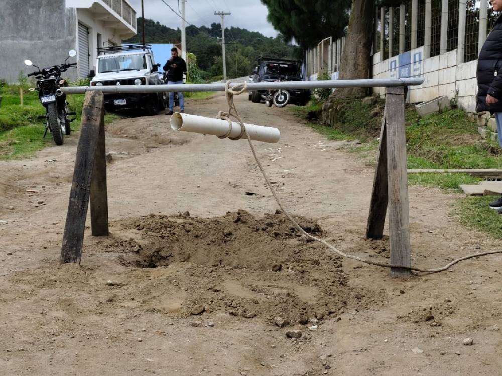 Inician proyecto de construcción de sistema de agua potable en cantón Chitux