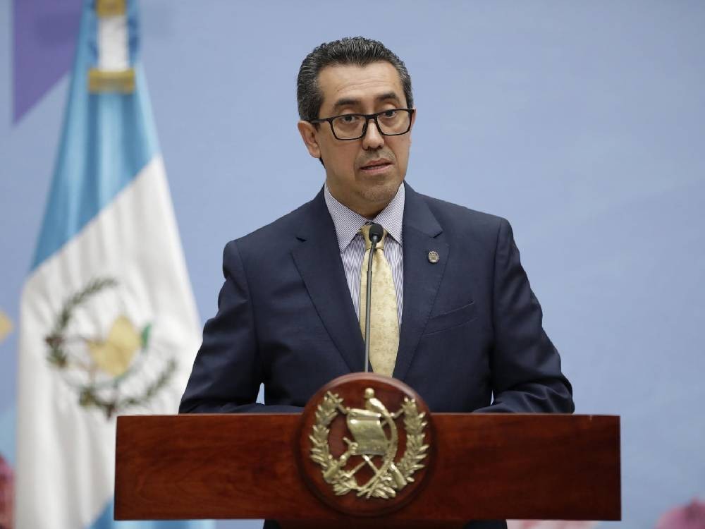 Jonathan Menkos es designado presidente del Banco de Guatemala y de la Junta Monetaria 