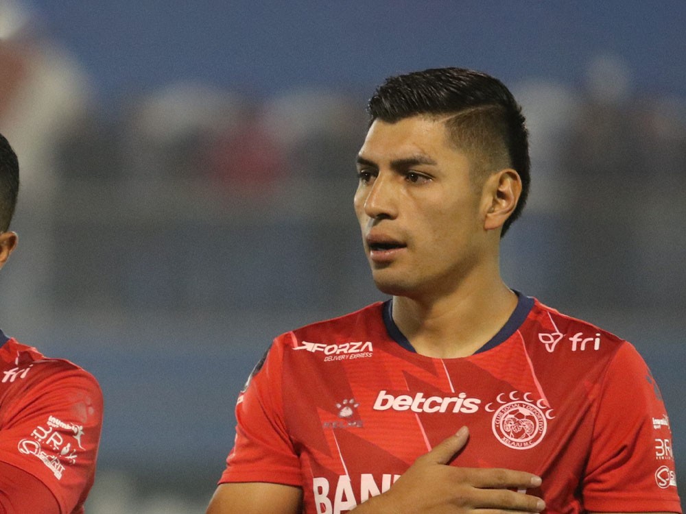 José Longo: “Hay una cuenta pendiente porque ellos nos vinieron a sacar puntos en casa”