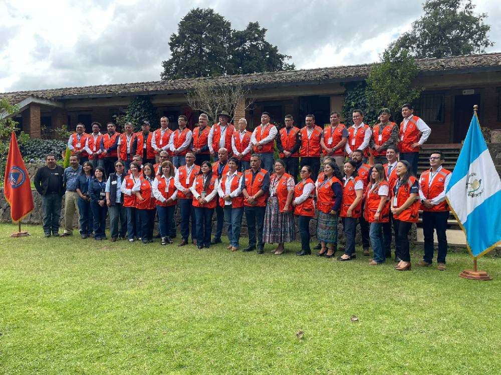 Juramentan a 40 integrantes de la Codred de Quetzaltenango