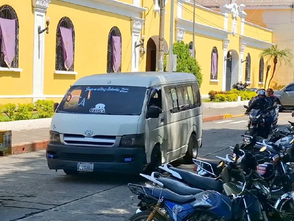 Juzgado de Tránsito de Mazatenango advierte sanciones por cobros ilegales en el pasaje y anuncia ampliación de horarios