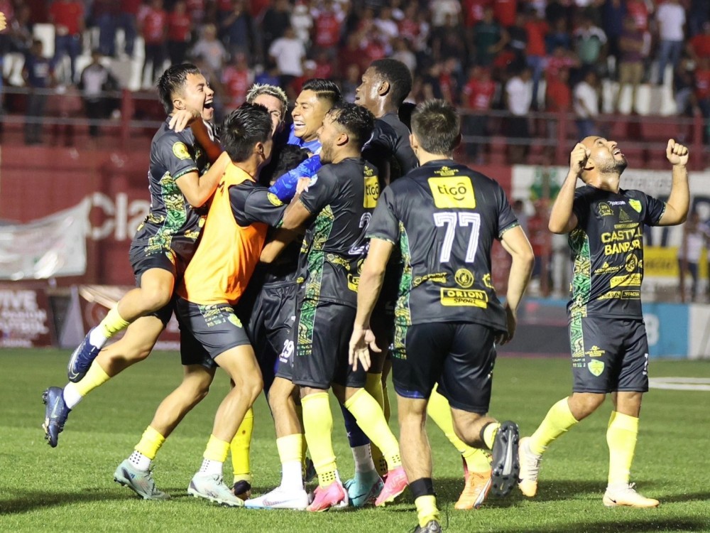 La emotiva dedicatoria de Guillermo Chavasco tras anotar con Xinabajul