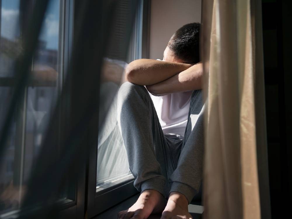 La soledad nos deteriora: cómo afecta cuerpo, emociones y mente