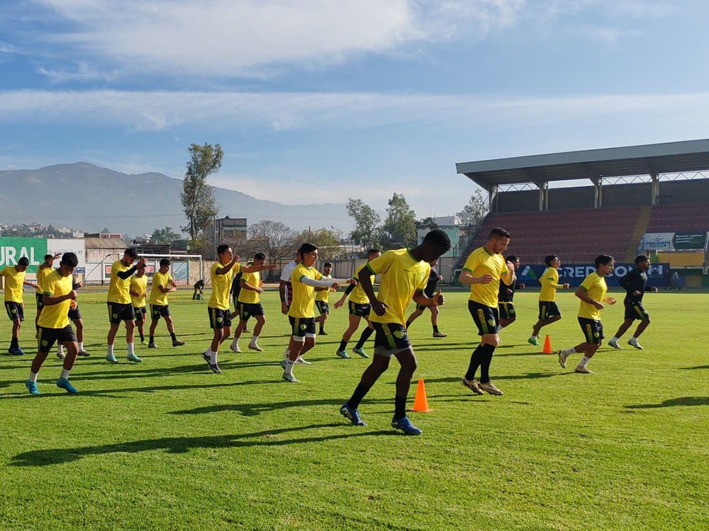 La X buscará su primera victoria al enfrentar a Cobán