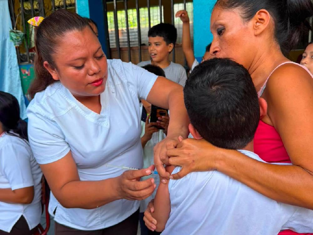 Lanzan segunda Jornada Integral de Salud Escolar en Mazatenango para atender a más de 17 mil estudiantes