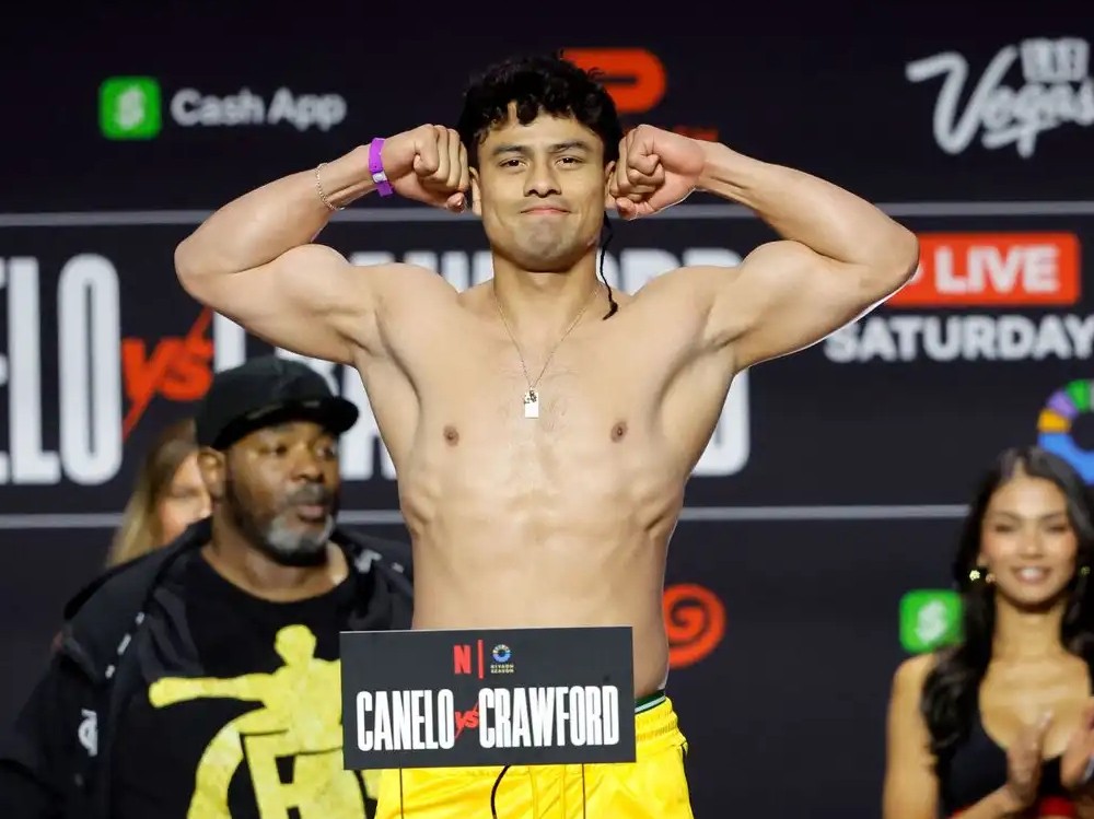  Lester Martínez peleará por el título interino mundial supermediano